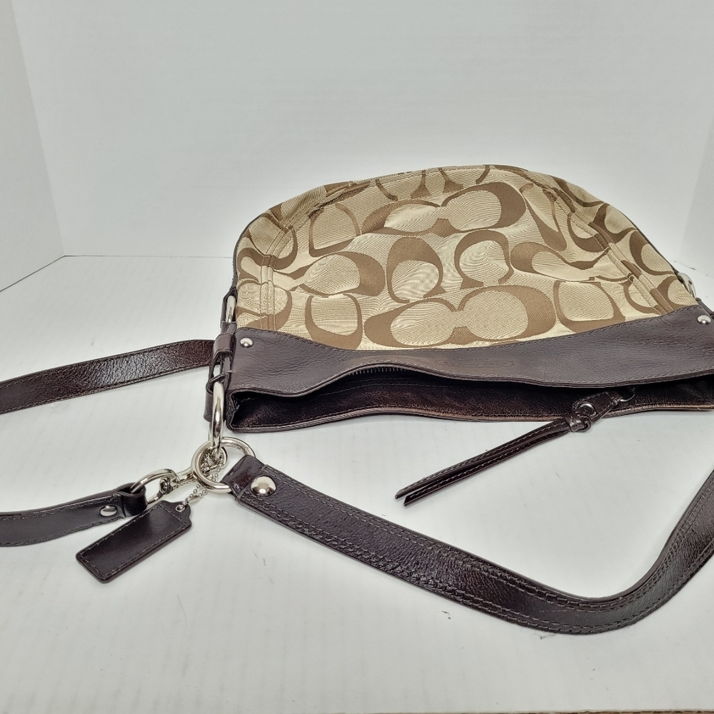 Coach Signature C's Zoe Canvas Hobo J1020-F14708 - Picture 10 of 14